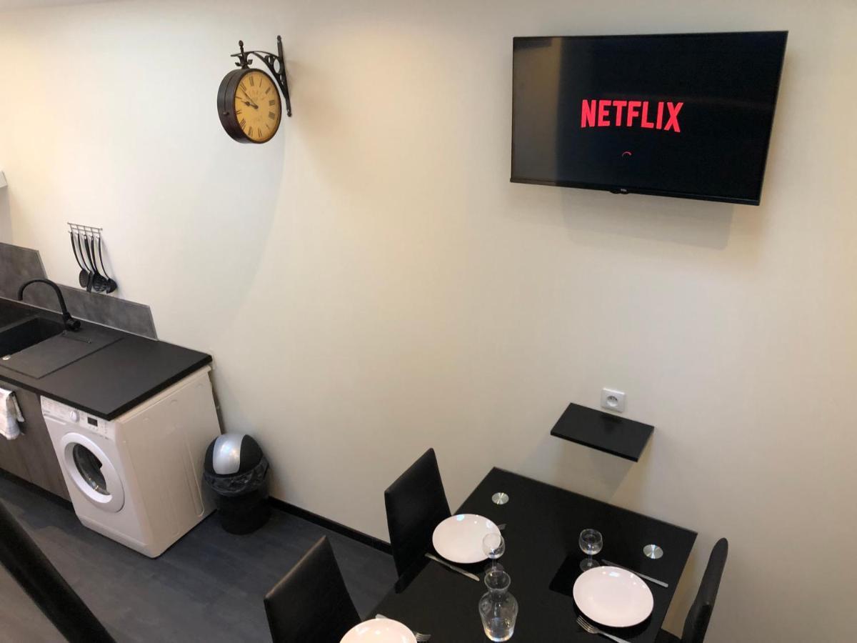 Au P'Tit Loft - Wifi Fibre - Orange Tv - Hyper Centre - Gare Apartment Troyes Exterior photo